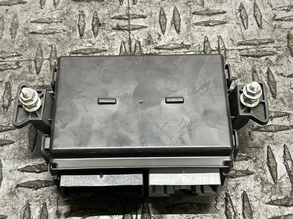 2018-23 Ford Mustang GT Lighting Control Module KR3T-14D644-B