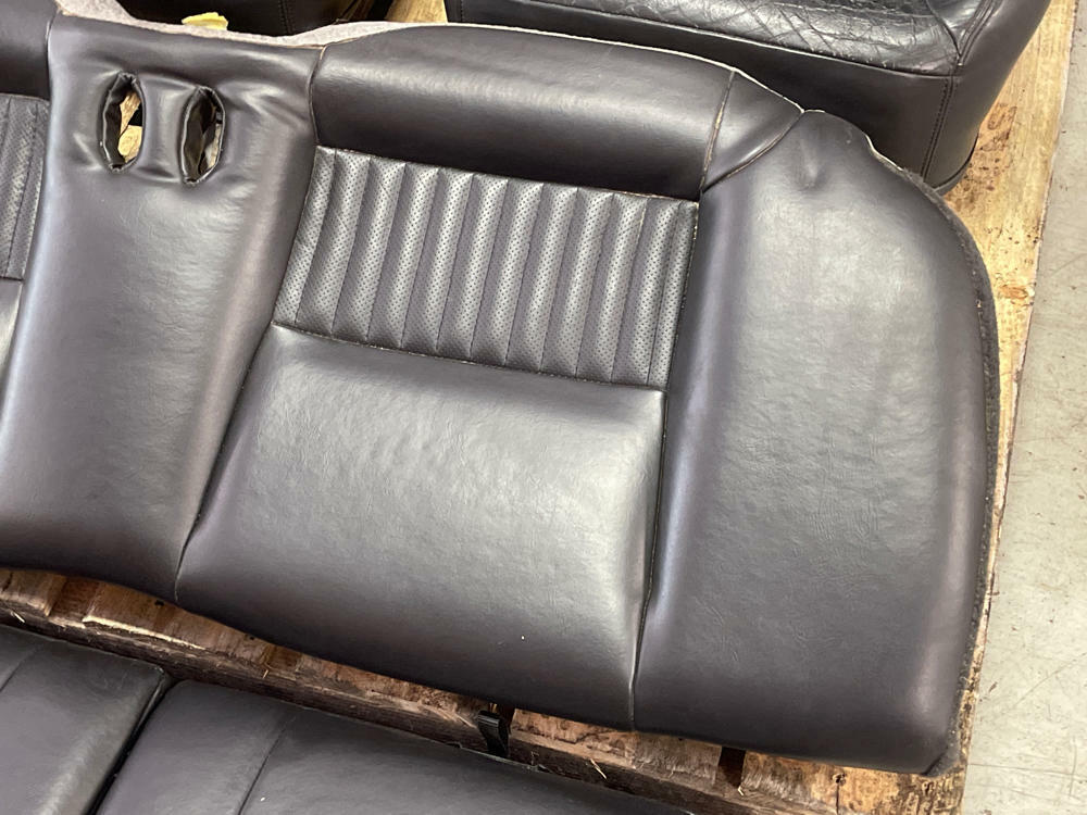 2001 Ford Mustang Bullitt Seats Front & Rear 298