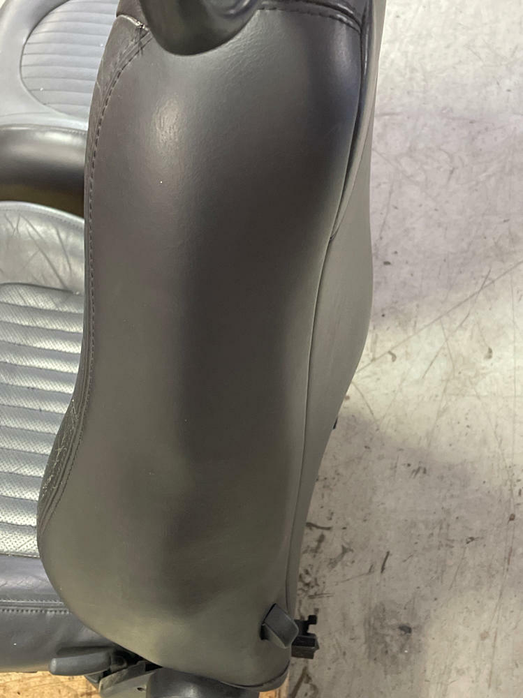 2001 Ford Mustang Bullitt Seats Front & Rear 298
