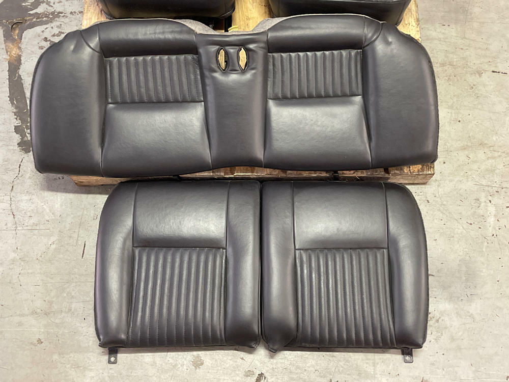 2001 Ford Mustang Bullitt Seats Front & Rear 298