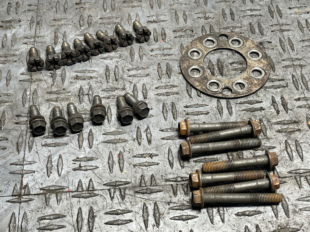 2003-04 Ford Mustang SVT Cobra Tremec T56 Hardware 292