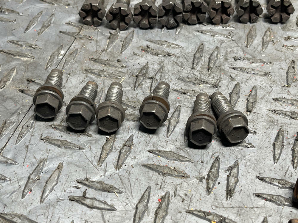 2003-04 Ford Mustang SVT Cobra Tremec T56 Hardware 292