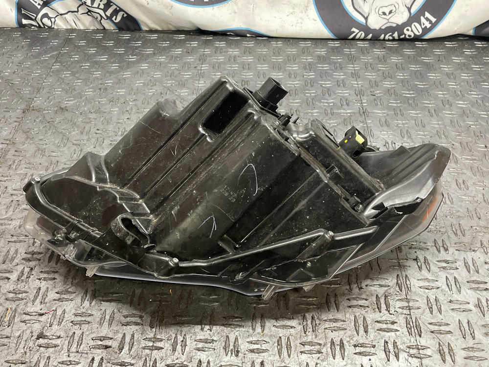 2018-23 Ford Mustang Mach One Front Pass. RH Headlight- PARTS ONLY 299