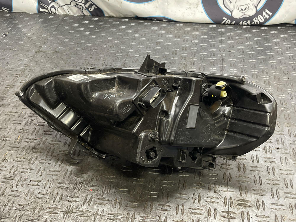 2018-23 Ford Mustang Mach One Front Pass. RH Headlight- PARTS ONLY 299