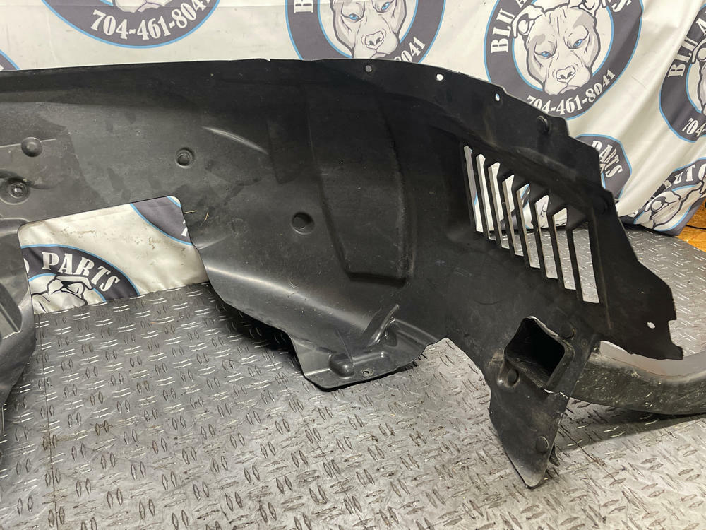 2018-23 Ford Mustang Mach One/PP1 Pass. Front RH Wheel Well- Air Duct Incld. 299