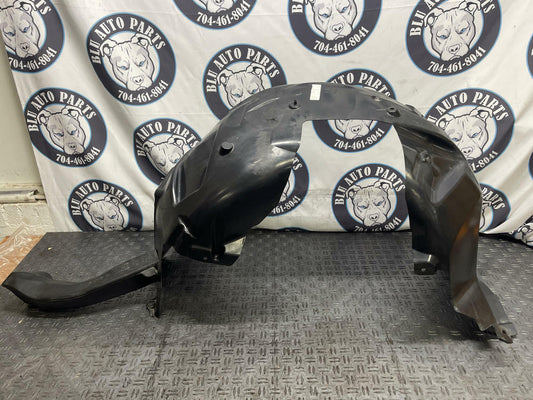 2018-23 Ford Mustang Mach One/PP1 Pass. Front RH Wheel Well- Air Duct Incld. 299