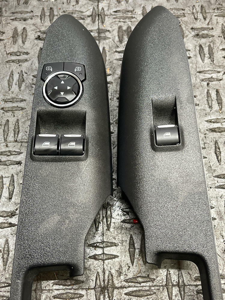 2018-23 Ford Mustang Mach One Interior Window Control Switch Panel Pair 299