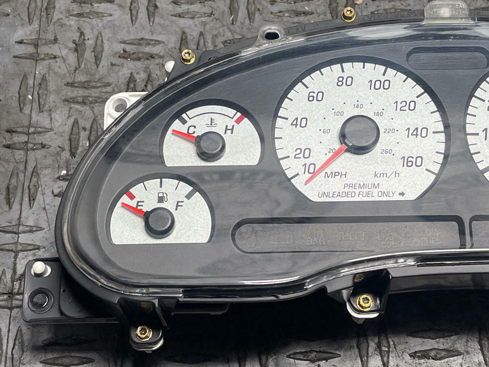 2003-04 Ford Mustang SVT Cobra OEM Instrument Cluster 36k Miles 305