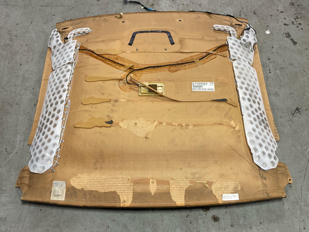 2003-04 Ford Mustang SVT Cobra OEM Headliner 36k Miles 305