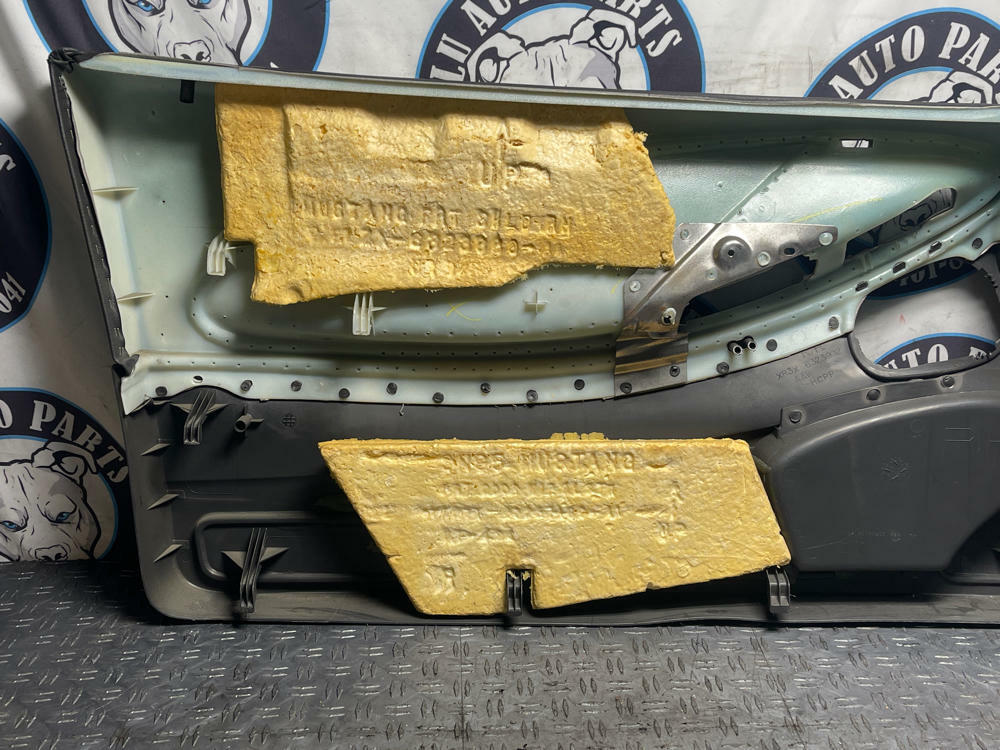 2003-04 Ford Mustang SVT Cobra Door Panels 36k Miles SEE DESC 305
