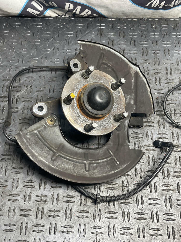 2003-04 Ford Mustang SVT Cobra Spindles LH & RH Low Miles 305