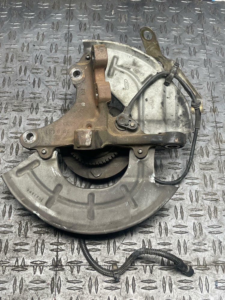 2003-04 Ford Mustang SVT Cobra Spindles LH & RH Low Miles 305