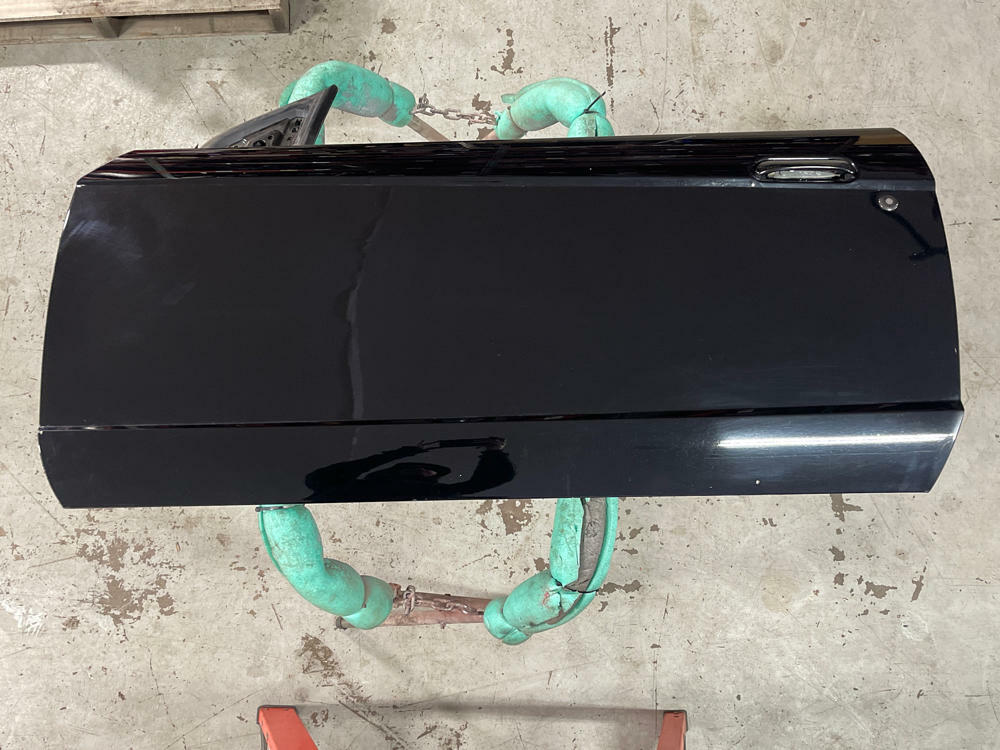 2003-04 Ford Mustang SVT Cobra Driver LH Door UA Black 36k Miles 305