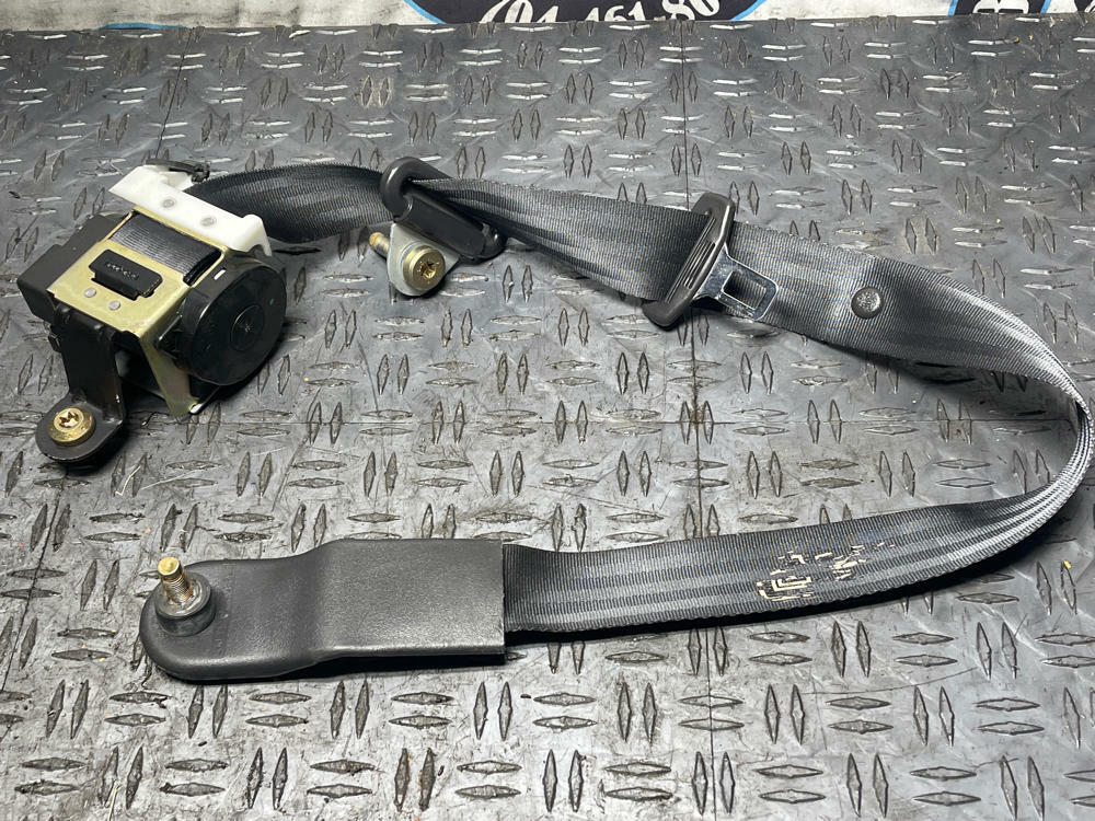 2003-04 Ford Mustang SVT Cobra Passenger RH Front Seat Belt Coupe 36k Miles 305