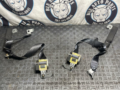 2003-04 Ford Mustang SVT Cobra Coupe Rear Seat Belts Pair LH RH 36k Miles 305