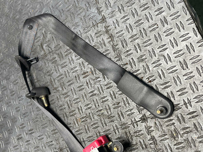 2003-04 Ford Mustang SVT Cobra Driver LH Front Seat Belt Coupe 36k Miles 305