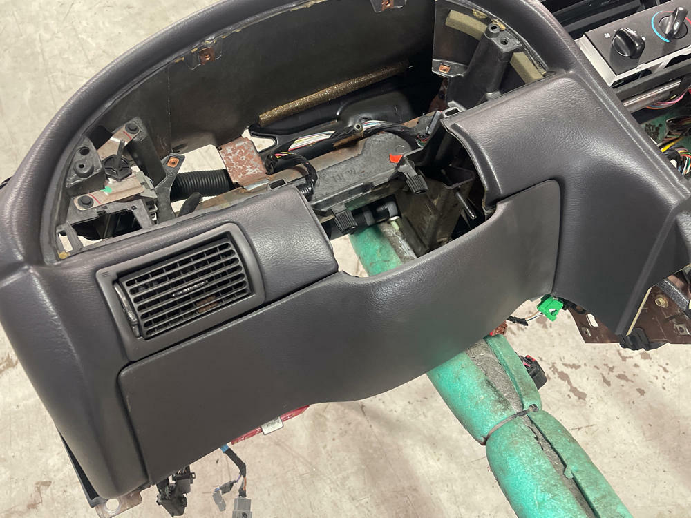 2003-04 Ford Mustang SVT Cobra Dash w/ Harness & GEM Module 36k Miles 305