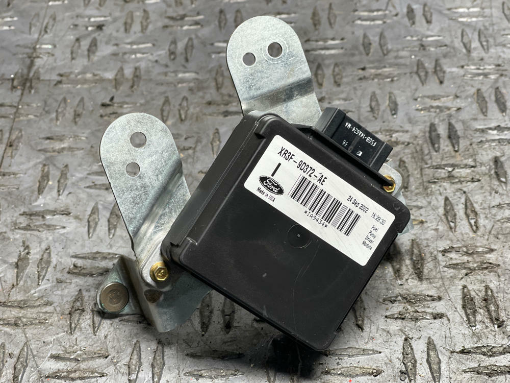 2003-04 Ford Mustang SVT Cobra Fuel Pump Driver Module 36k Miles 305
