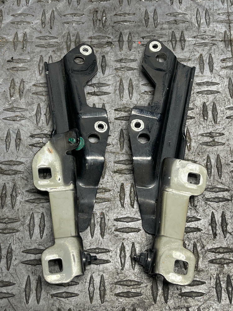 2003-04 Ford Mustang SVT Cobra OEM Hood Hinge Pair-Paint Code UA 305