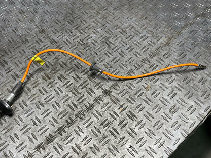 2003-04 Ford Mustang SVT Cobra Aftermarket Shorty Radio & Base Antenna Assembly