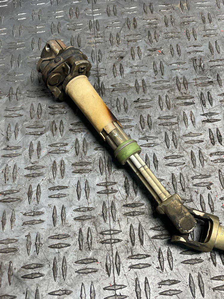 2003-04 Ford Mustang SVT Cobra OEM Steering Shaft 305