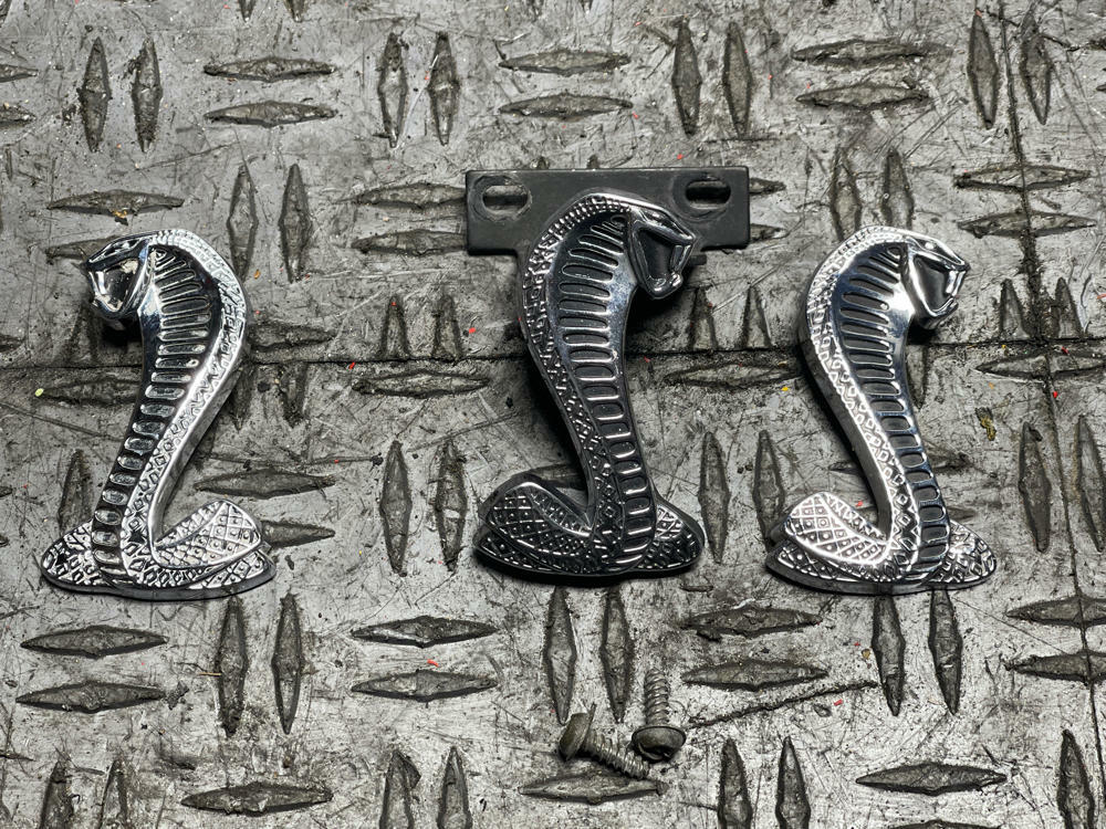 2003-04 Ford Mustang SVT Cobra OEM Snake Emblems Set 305