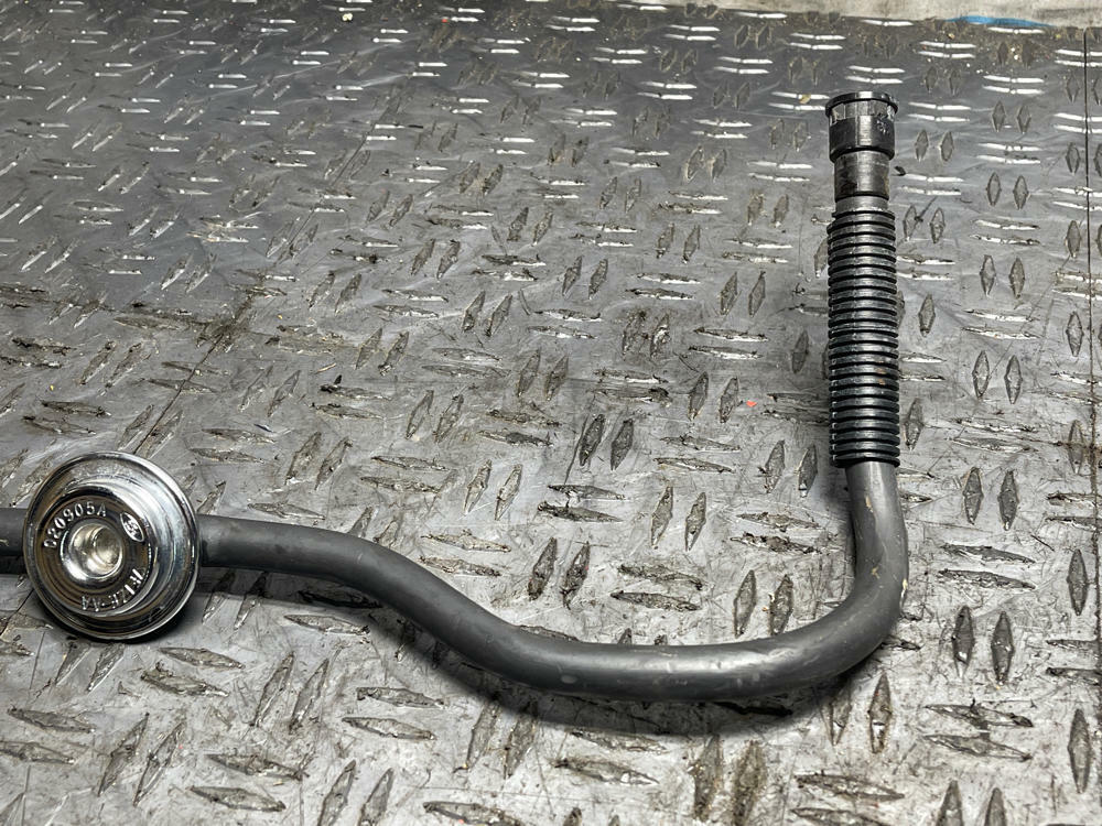 2003-04 Ford Mustang SVT Cobra OEM Fuel Dampener 305