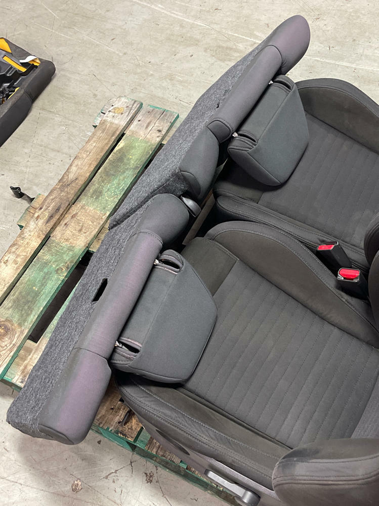 2011-14 Ford Mustang Boss 302 Recaros Cloth 87k Miles 307