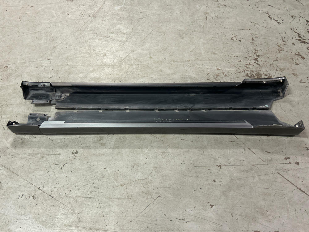 2003-04 Ford Mustang SVT Cobra Side Skirts DSG (CX) Complete Set 13k Miles 308