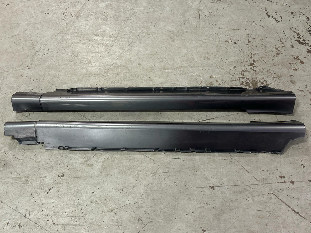 2003-04 Ford Mustang SVT Cobra Side Skirts DSG (CX) Complete Set 13k Miles 308