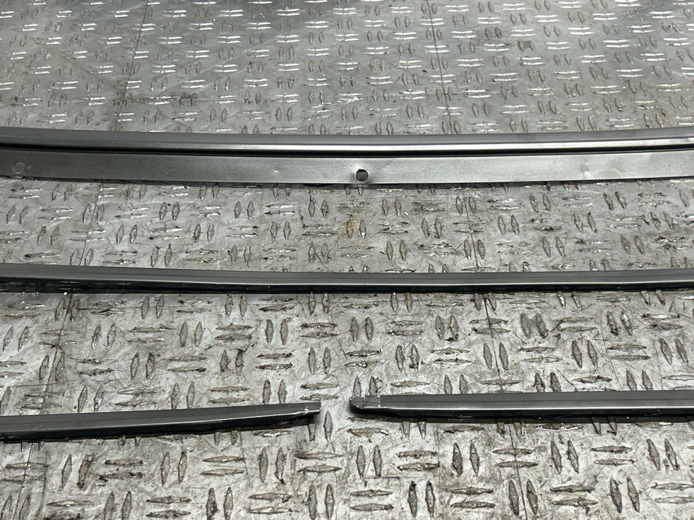 1987-93 Ford Mustang Notchback Rear Window Trim 304