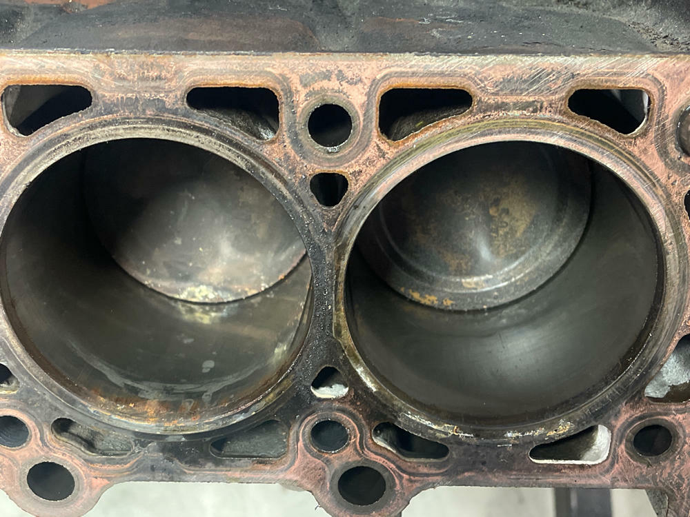 2003-04 Ford Mustang SVT Cobra 4.6L Iron Shortblock
