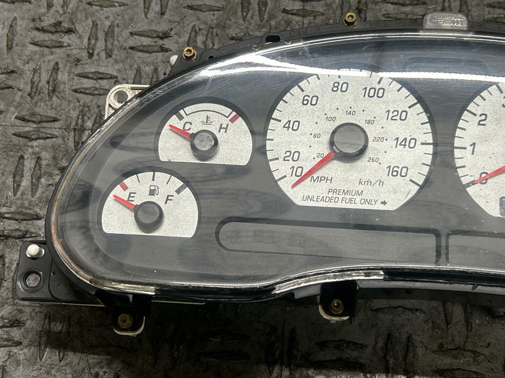 2003-04 Ford Mustang SVT Cobra OEM Instrument Cluster 304