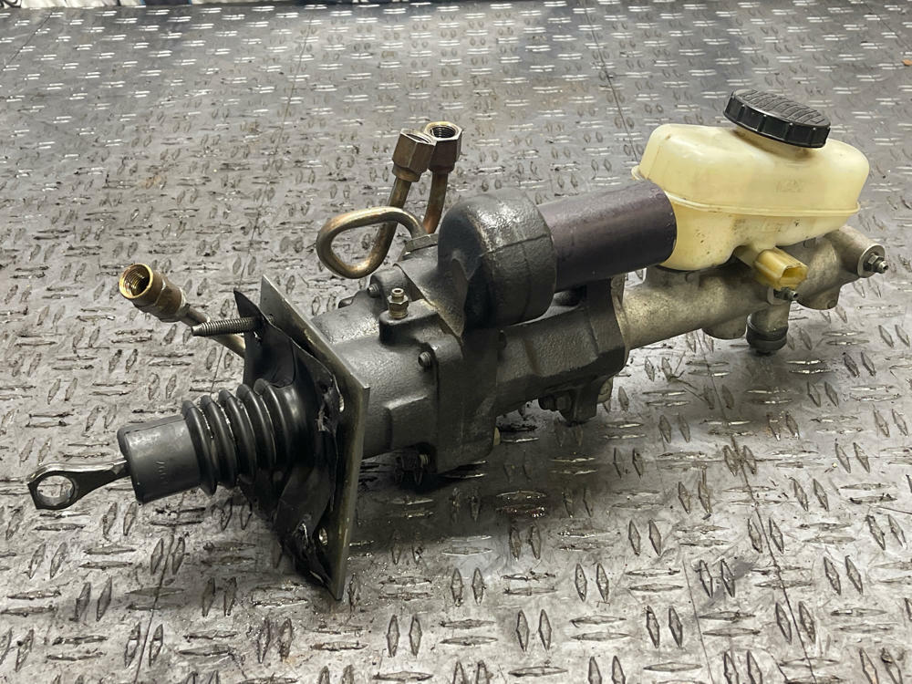2003-04 Ford Mustang SVT Cobra Hydroboost Assembly 304