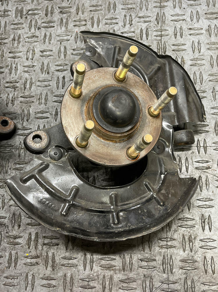 1994-95 Ford Mustang Spindles 5 Lug Swap Fox 304