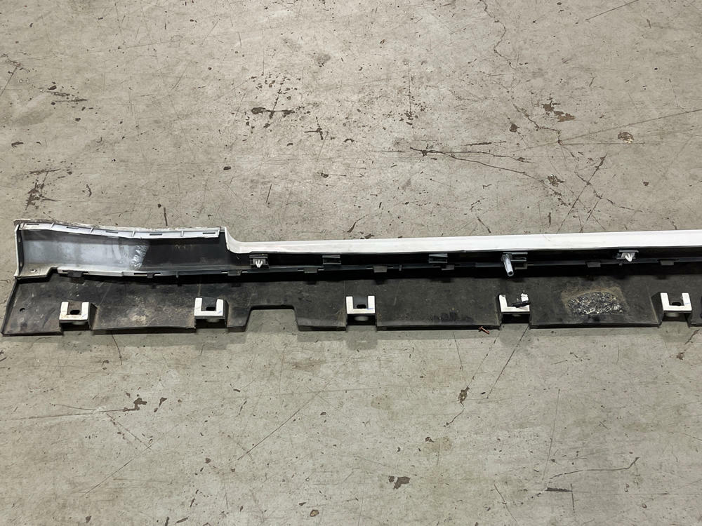 2018-23 Ford Mustang GT Mach One Passenger RH Side Skirt- Code YZ 299
