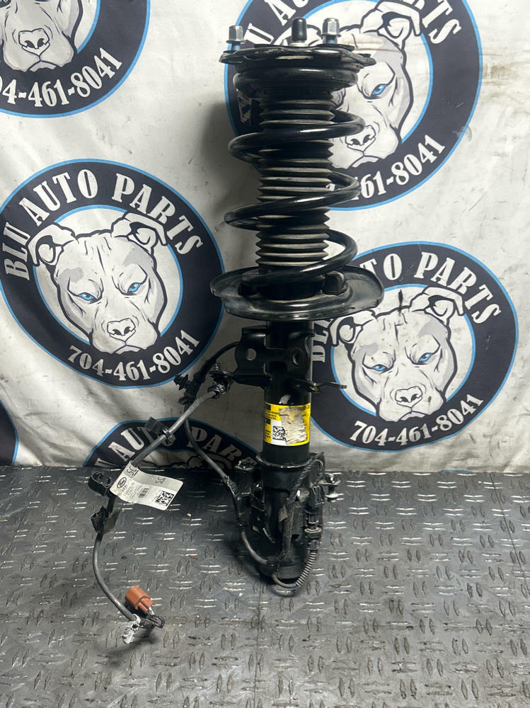 2018-23 Ford Mustang Mach One Pass RH MagneRide Strut Assembly 16k Miles 299