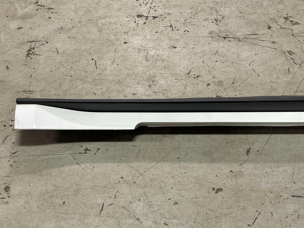 2018-23 Ford Mustang GT Mach One Passenger RH Side Skirt- Code YZ 299