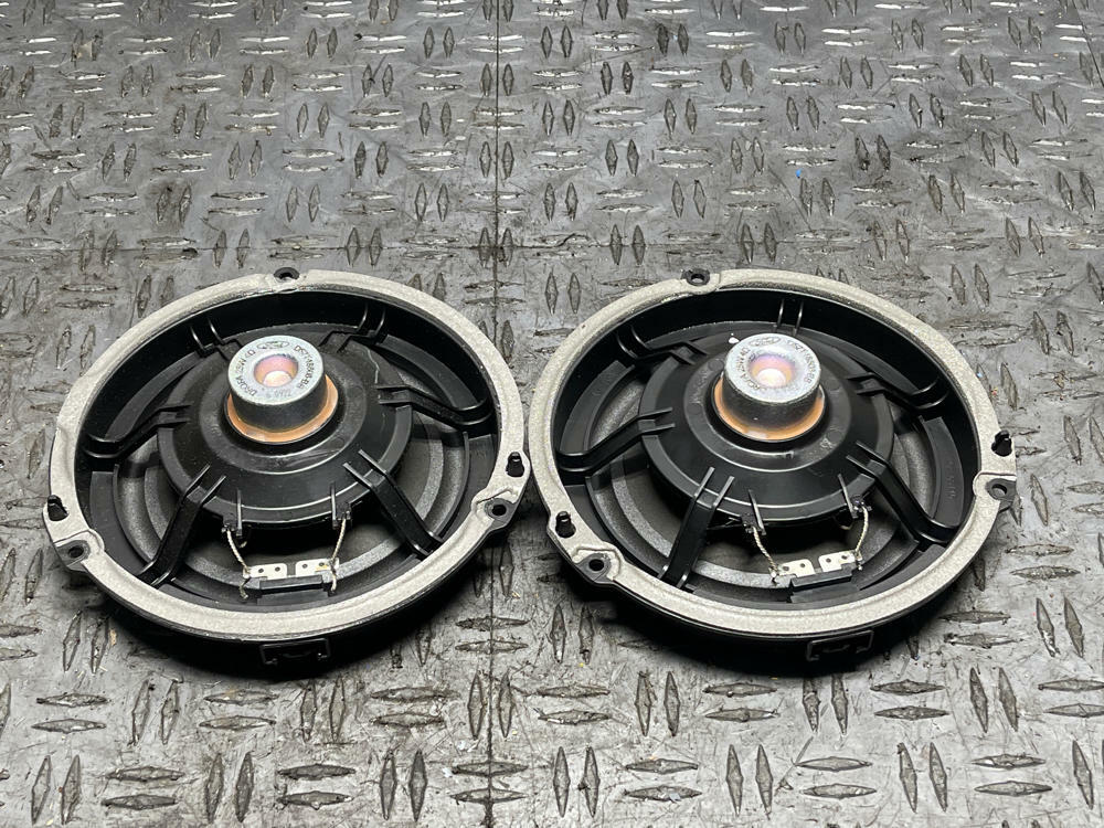 2018-23 Ford Mustang Mach One Door Speakers Pair LH RH 299