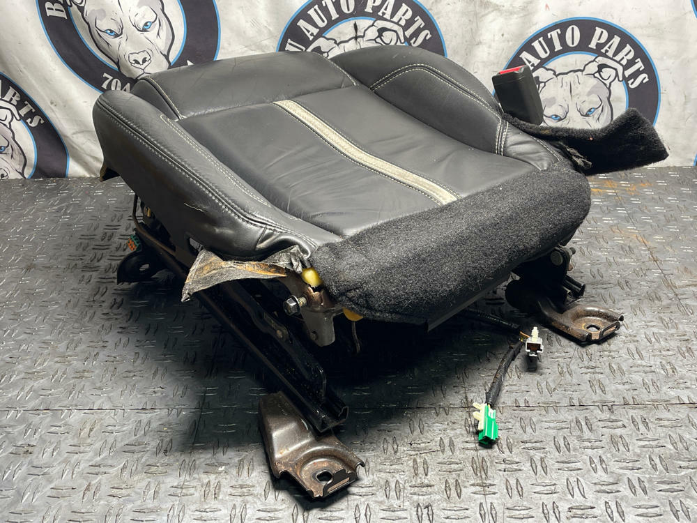 2011-14 Ford Mustang Premium Leather Driver LH Lower Seat & Track  294