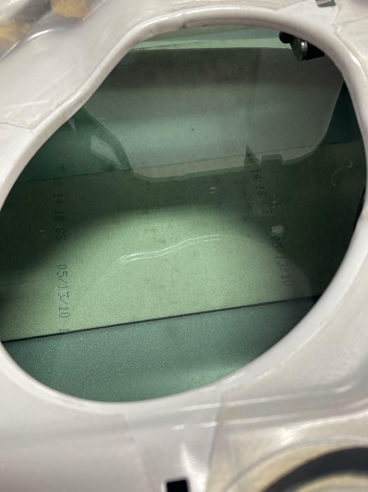 2011-14 Ford Mustang Passenger RH Door Assembly (Paint Code HP)- COUPE 294
