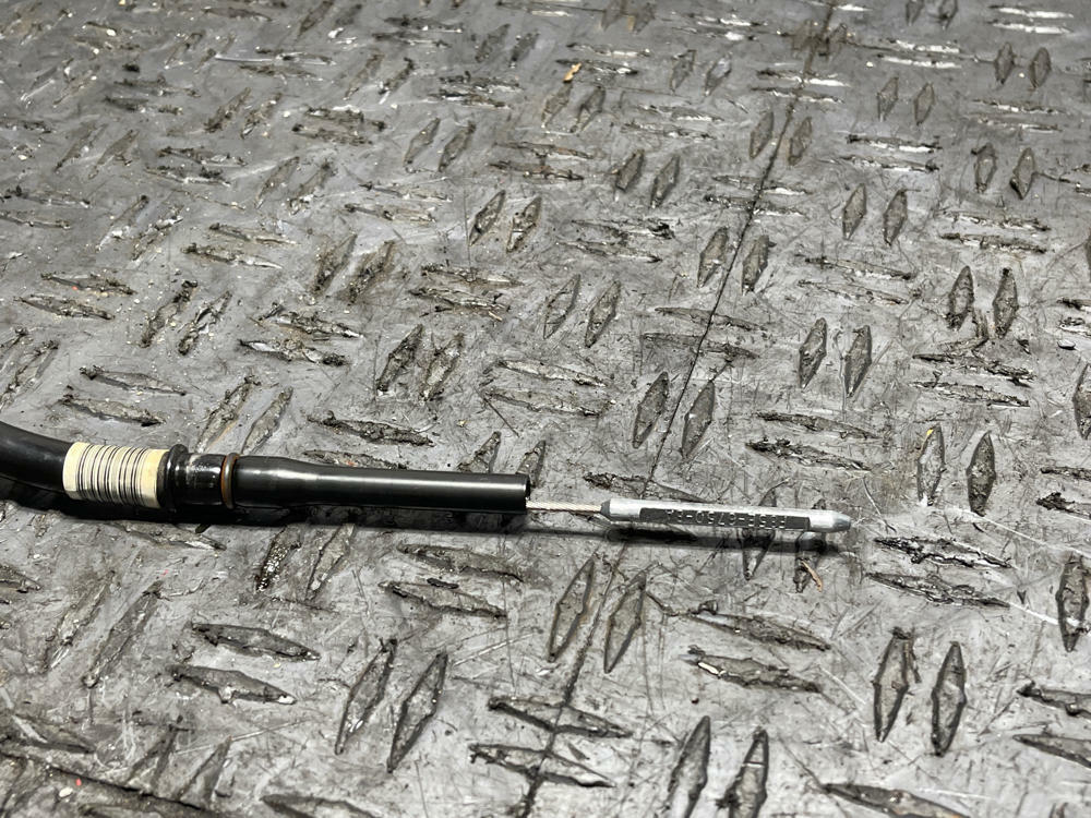 2003-04 Ford Mustang SVT Cobra Oil Dipstick & Tube OEM 36K Miles 305