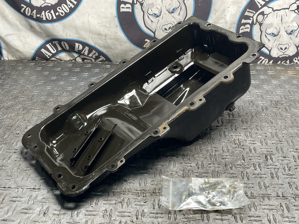 2003-04 Ford Mustang SVT Cobra Oil Pan w/ Hardware 36K Miles 305