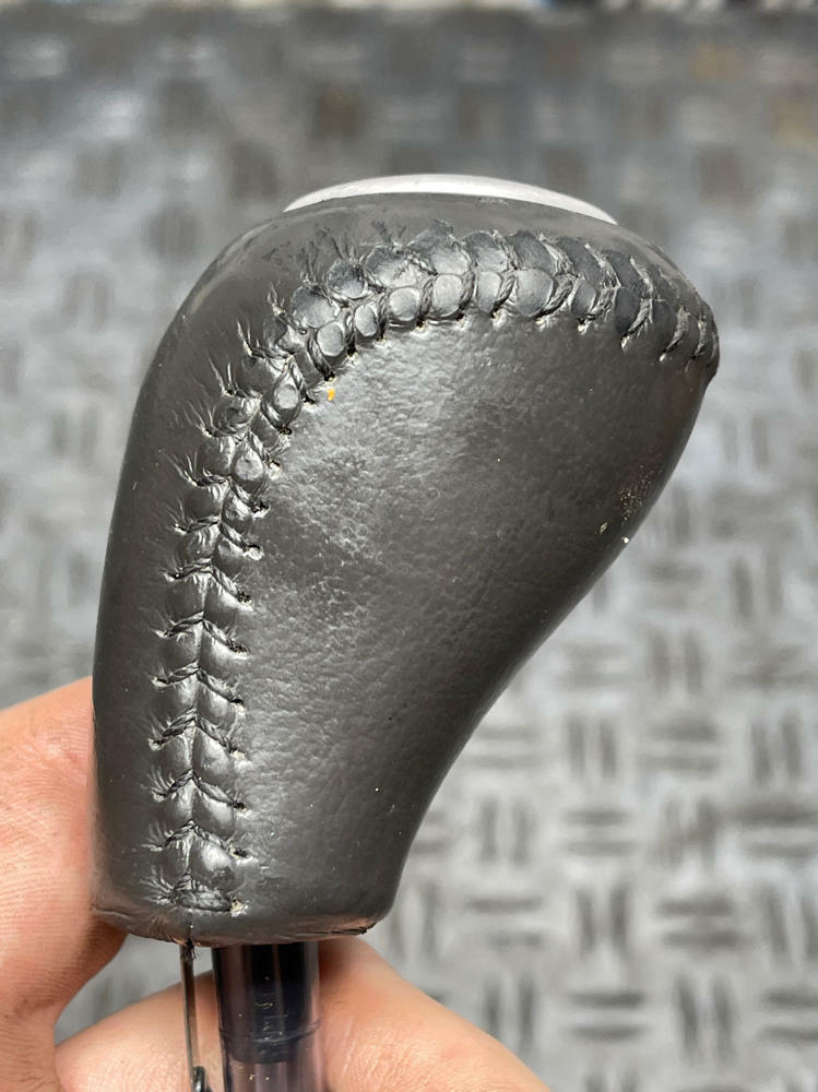 2003-04 Ford Mustang SVT Cobra Shift Knob 36K Miles 305
