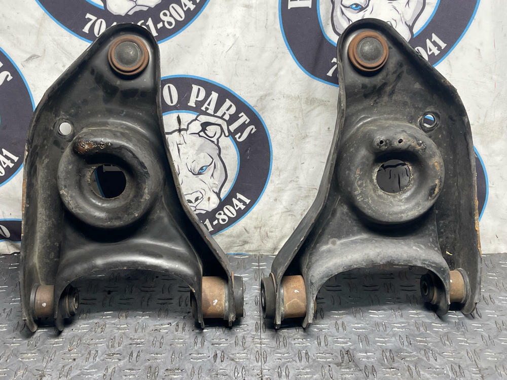 2003-04 Ford Mustang SVT Cobra Front Control Arms Pair 295