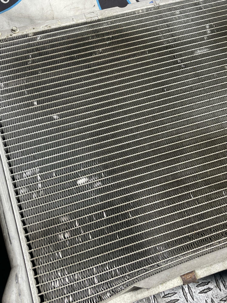 2003-04 Ford Mustang SVT Cobra Radiator & Fan 295