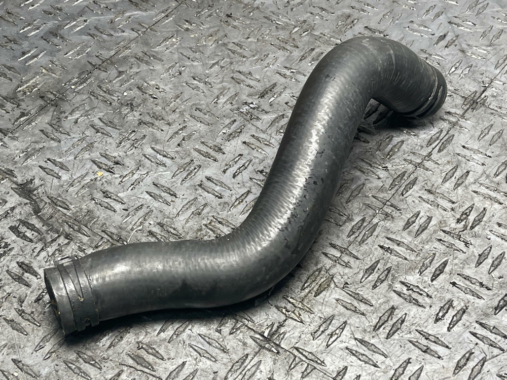 2003-04 Ford Mustang SVT Cobra OEM Coolant Hose 295