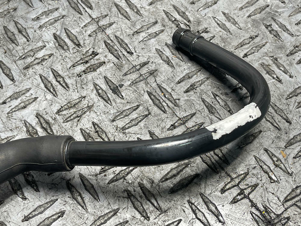 2003-04 Ford Mustang SVT Cobra Lower Intake Vacuum Hose 295