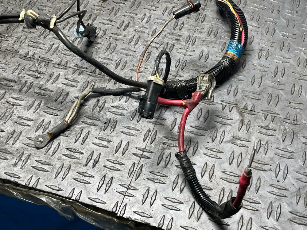 2003-04 Ford Mustang SVT Cobra Battery Starter Harness- NEEDS REPAIR 308