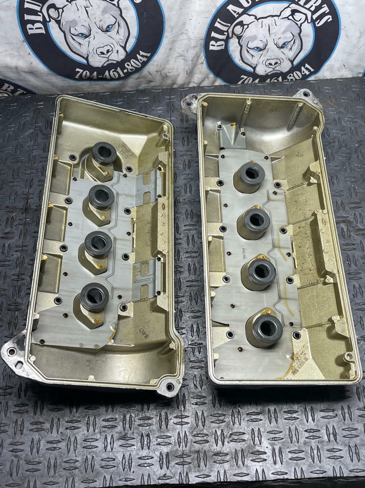 2003-04 Ford Mustang SVT Cobra Valve Covers 13K Miles 308